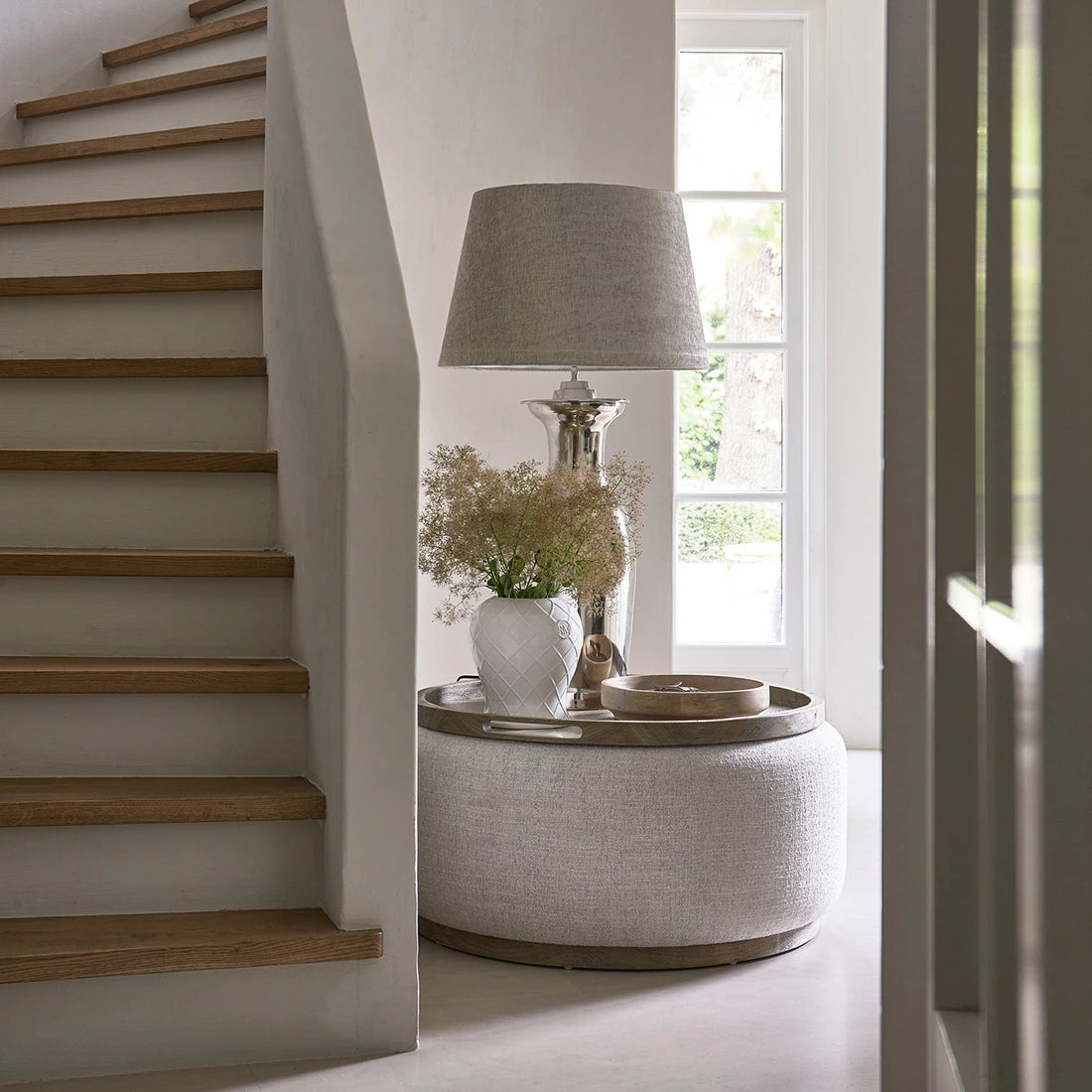 Babylon stolić za kavu u dnevnom boravku lifestyle fotografija