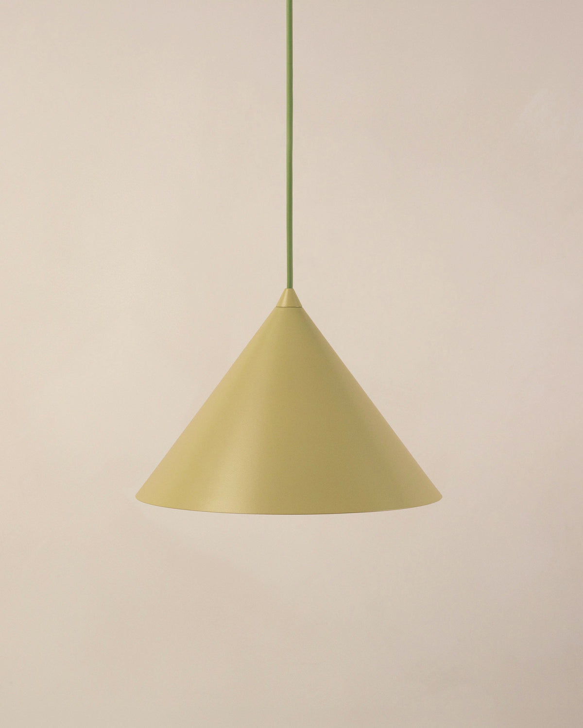 Timbo stropna lampa – Metal / Svijetlo maslinasta