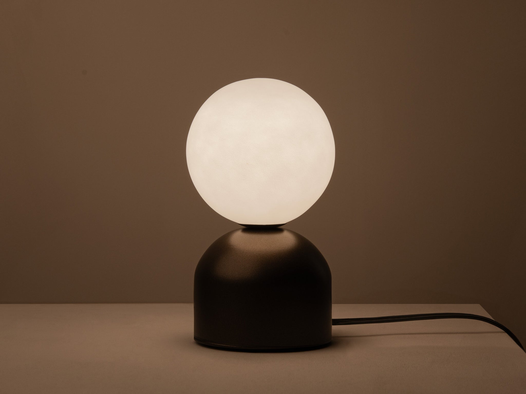 Ely stolna lampa