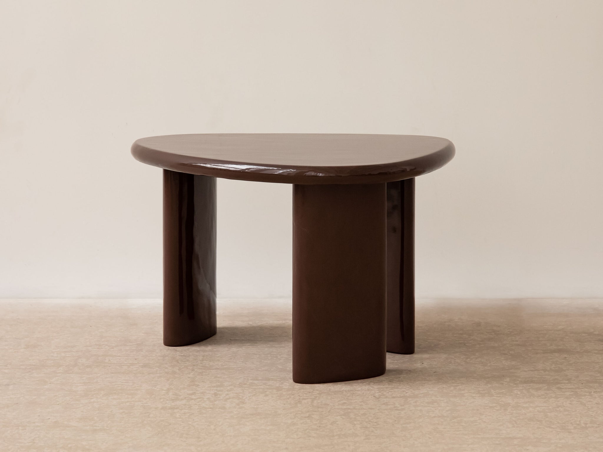 Lawrence stolić za kavu