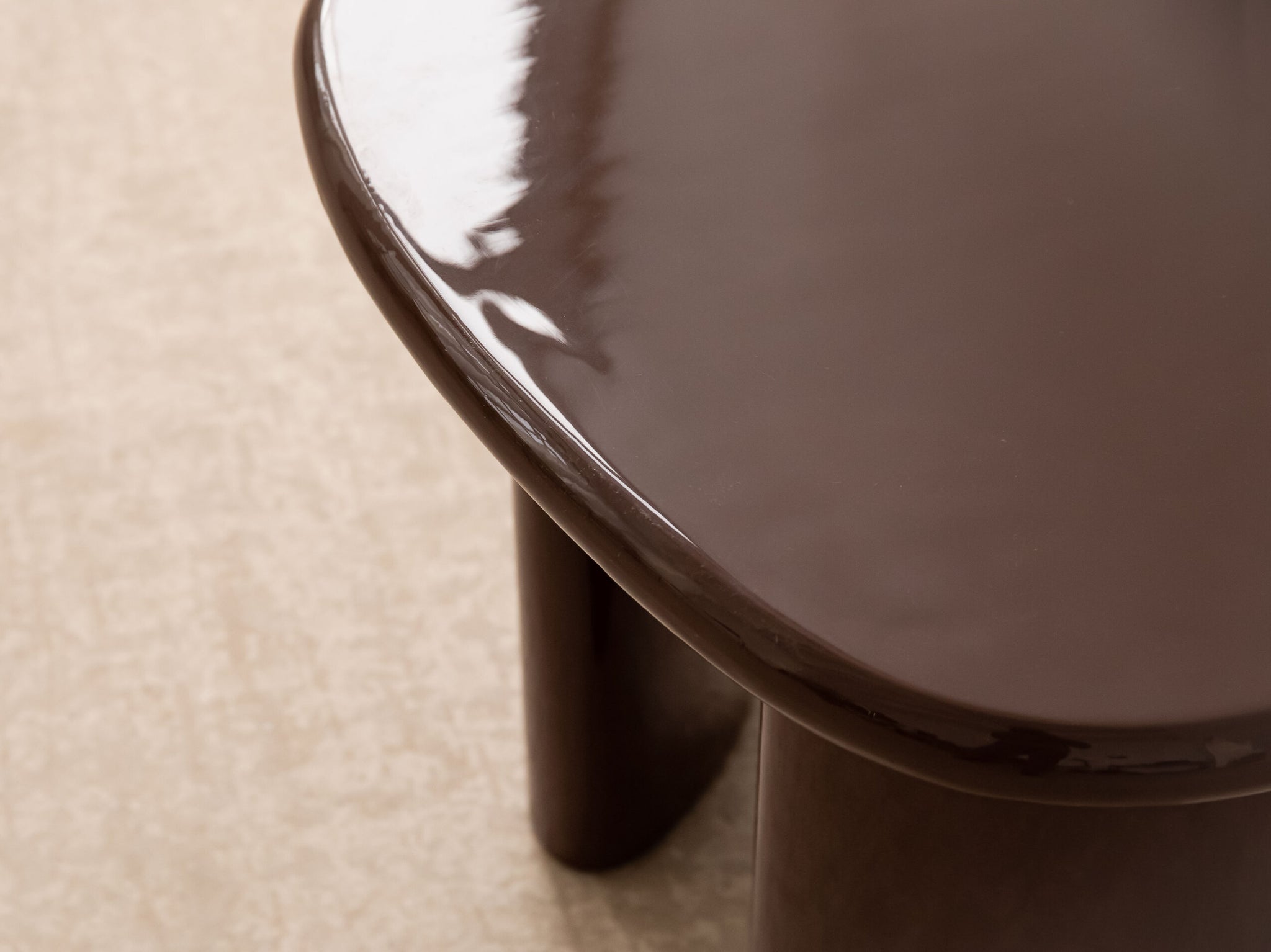 Lawrence stolić za kavu