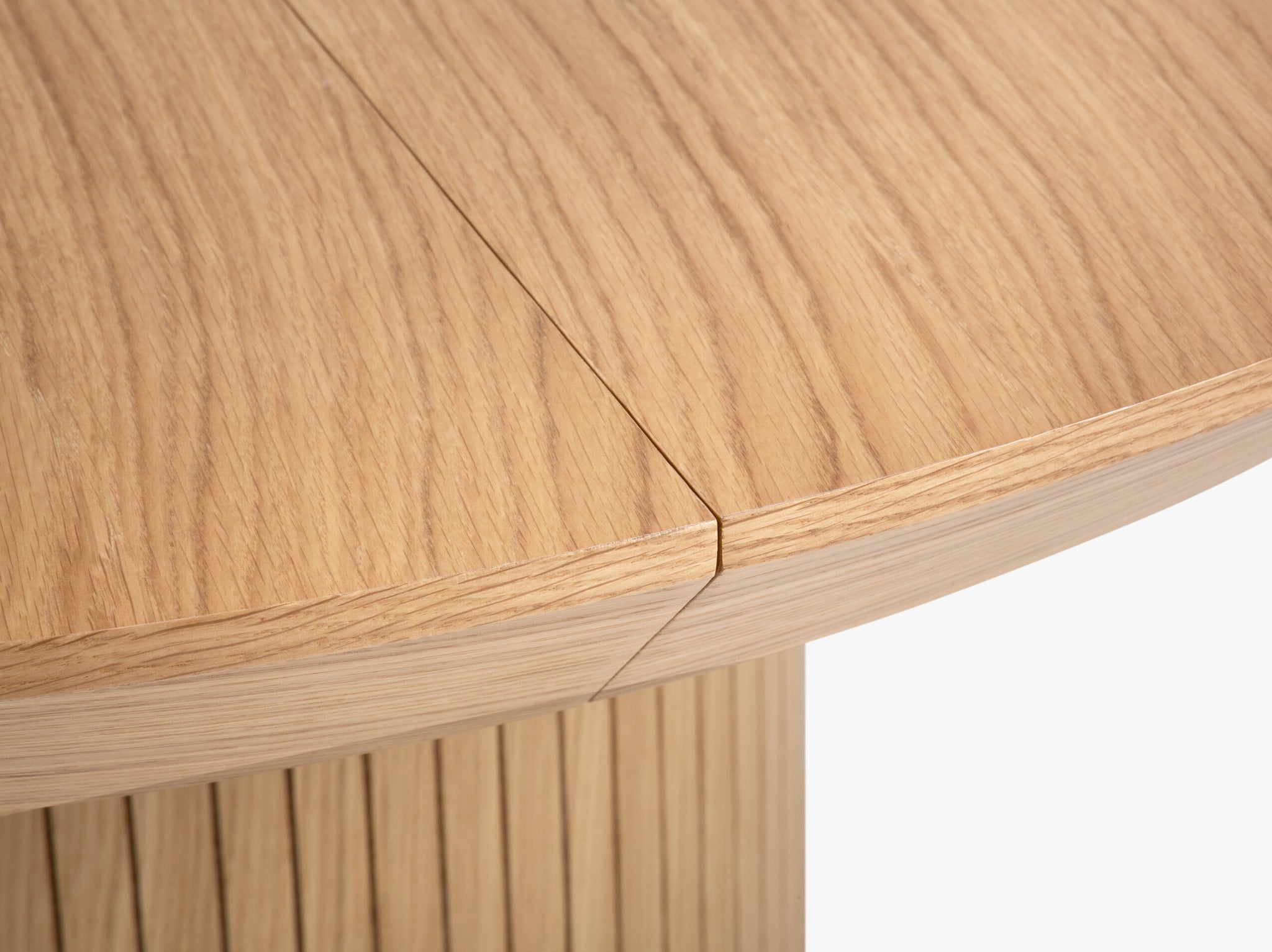 Nicole blagovaonski stol na razvlačenje