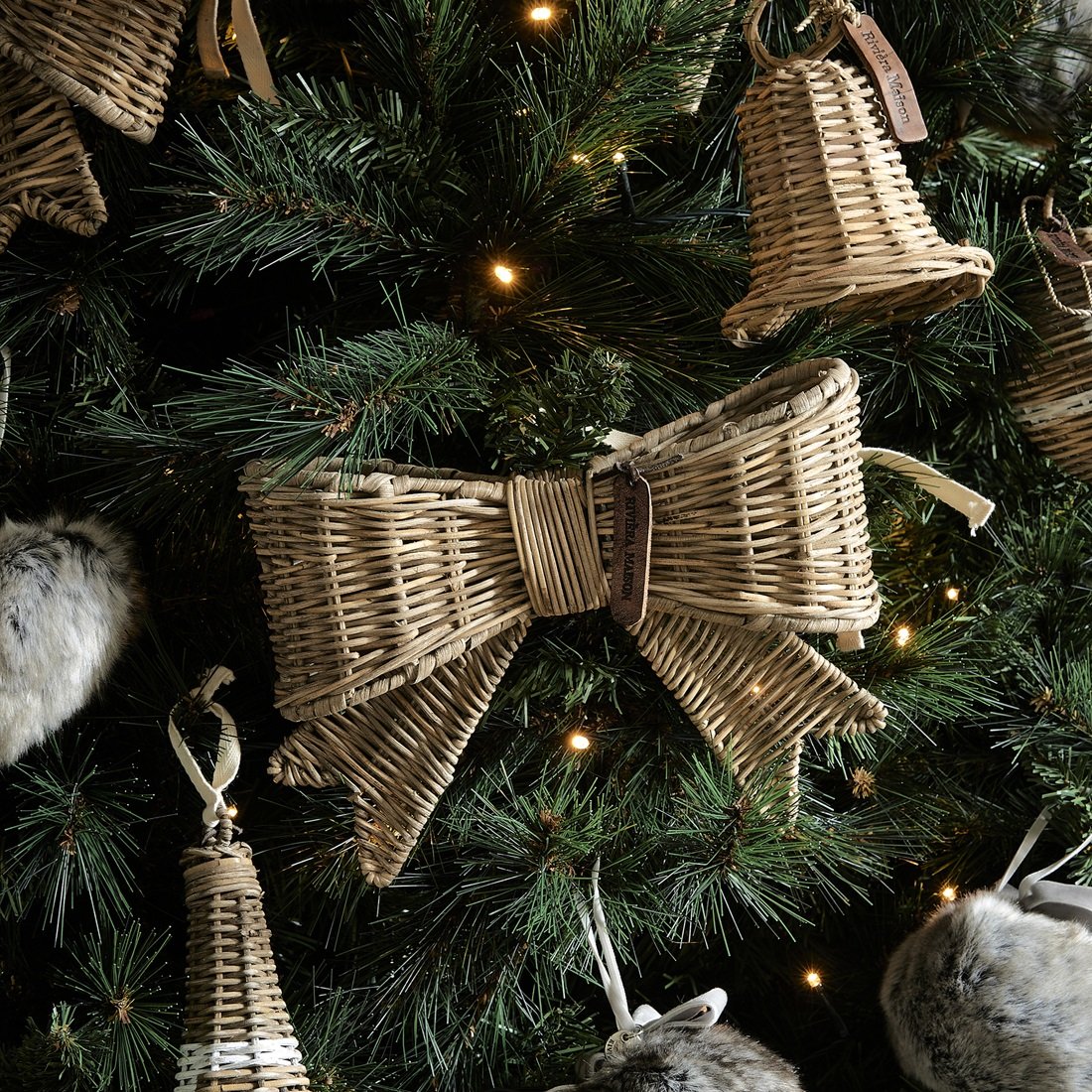 Rustic Rattan Jacky Bow Tree Topper