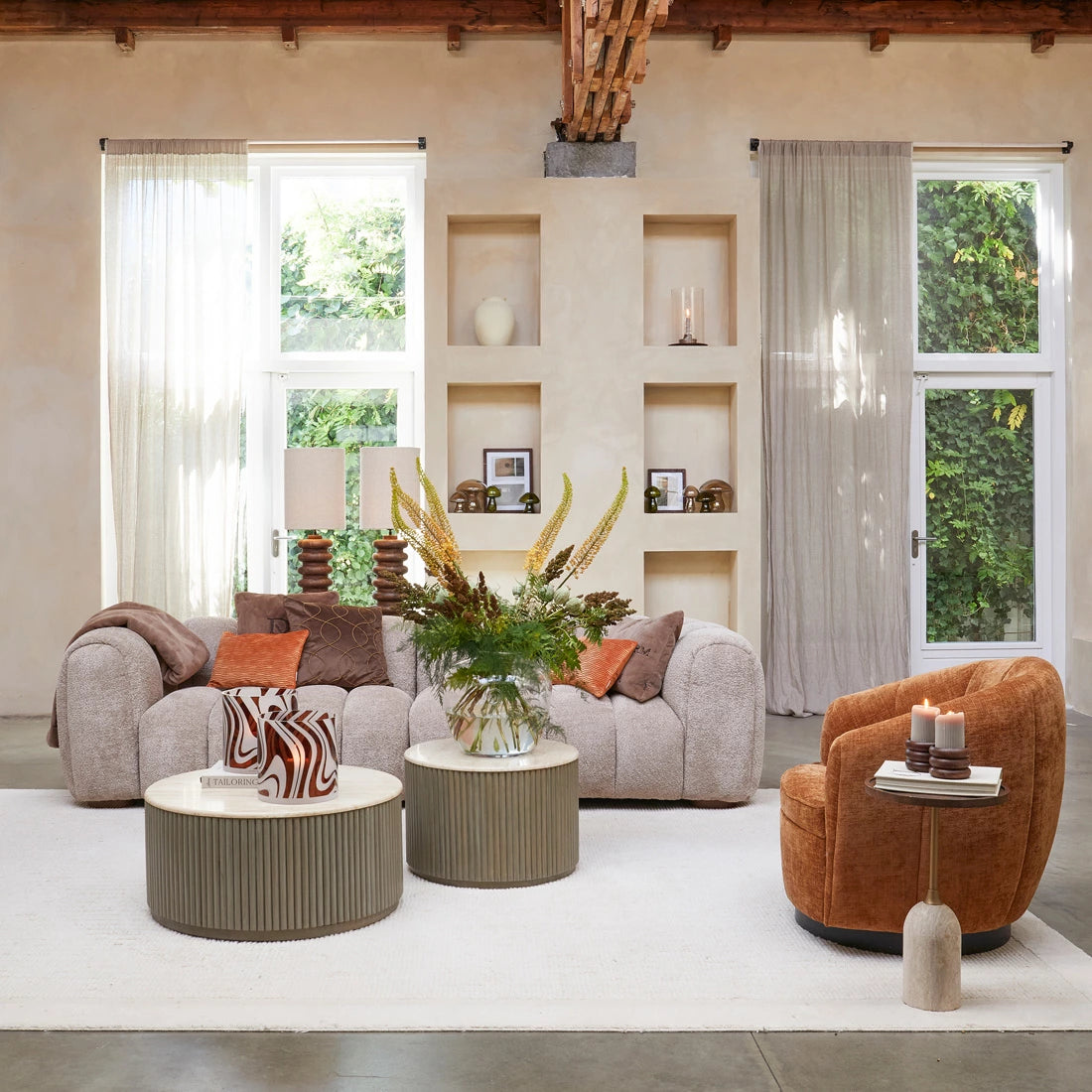 Fotelja The Countess, okretna, smeđa