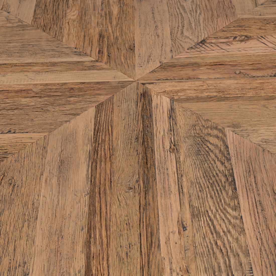 Falcon crest blagovaonski stol, Ø150