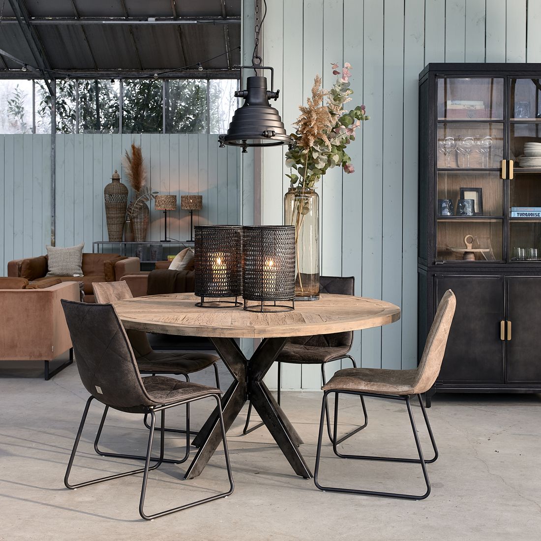 Falcon crest blagovaonski stol, Ø150