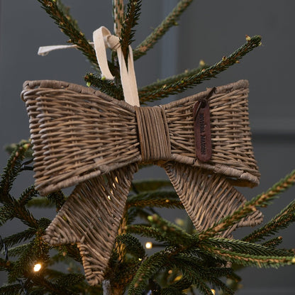 Rustic Rattan Jacky Bow Tree Topper