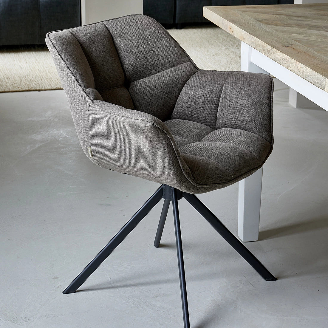 Carnaby okretna blagovaonska stolica Dark Taupe, Mouline lan