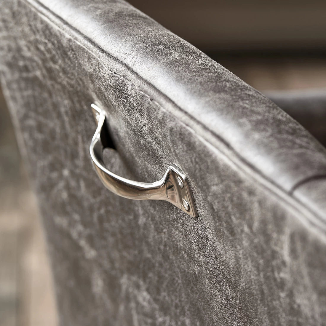 Savile Row blagovaonska stolica Espresso, tkanina Pellini