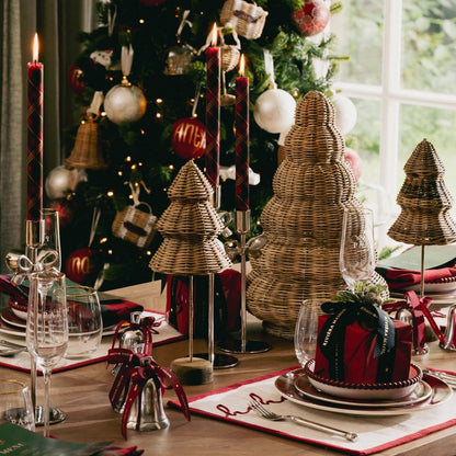 Rustic Rattan Wavy Christmas Tree