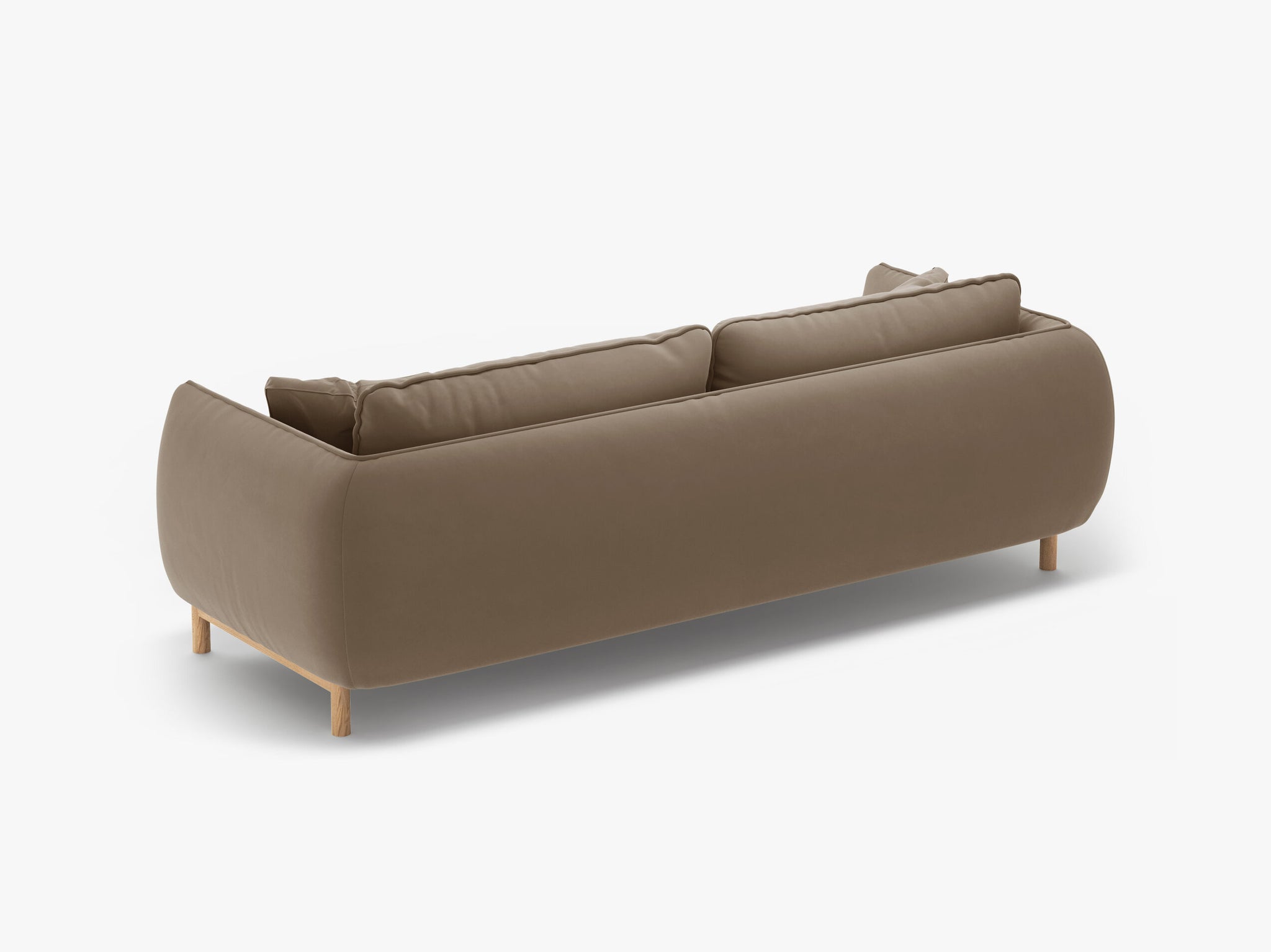Ada trosjedna sofa