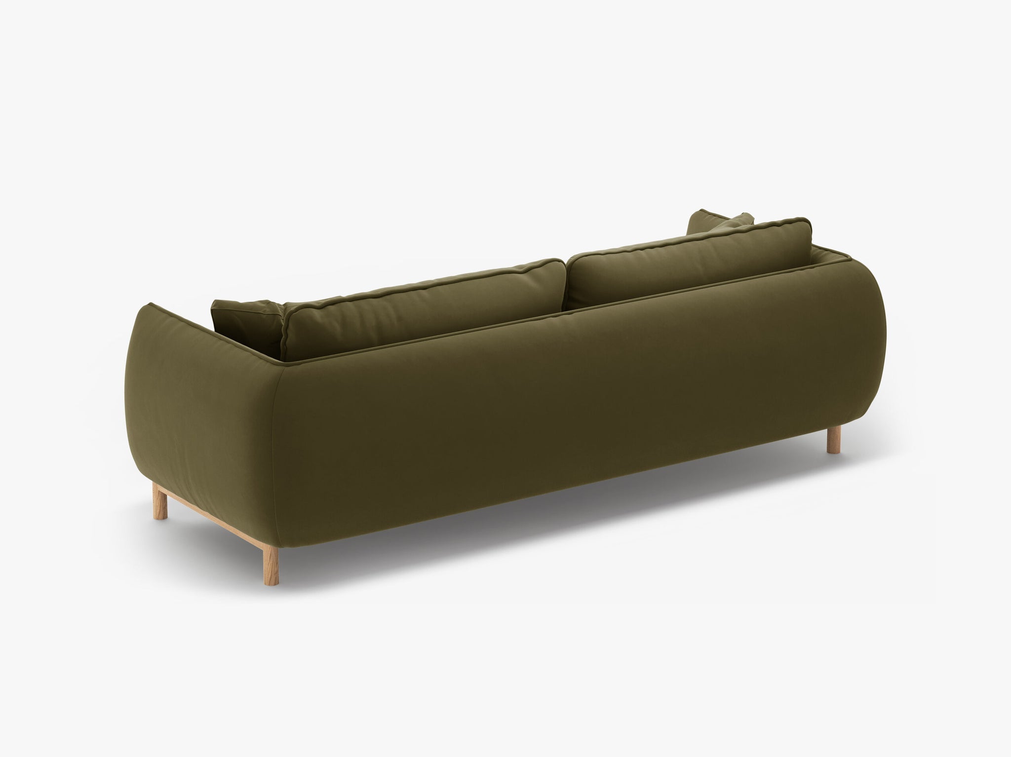 Ada trosjedna sofa