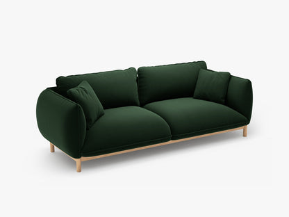Ada trosjedna sofa