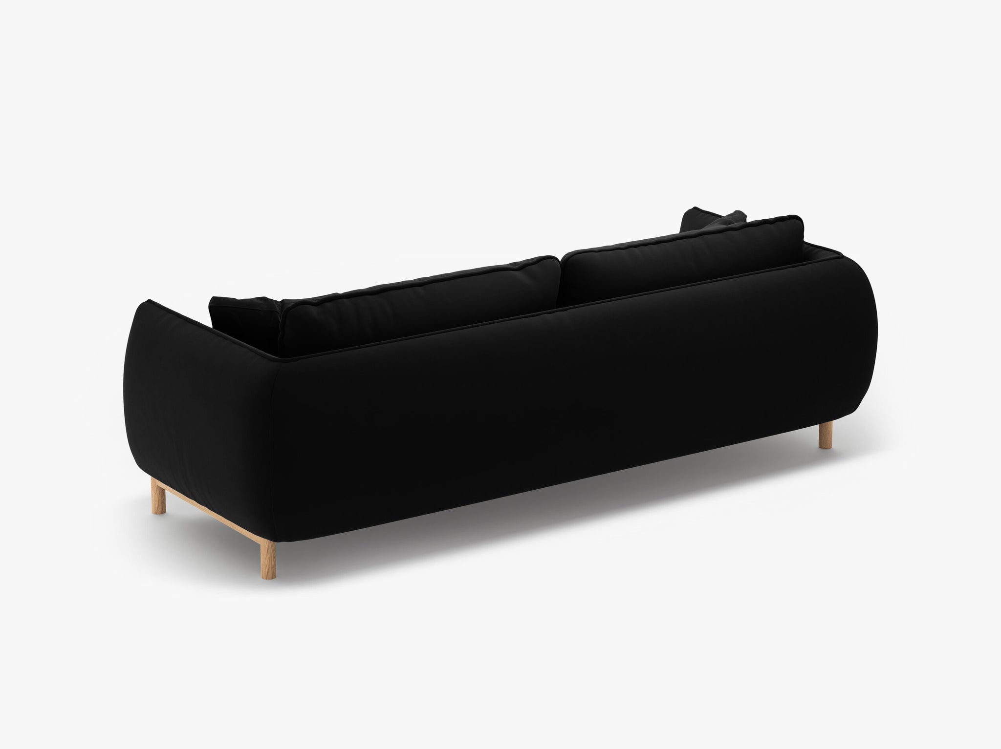 Ada trosjedna sofa