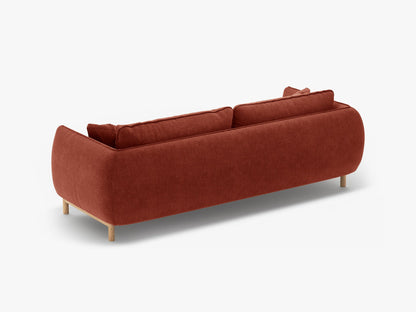 Ada trosjedna sofa