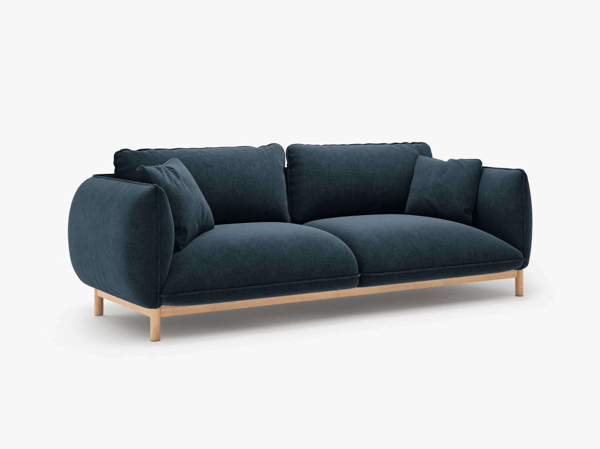 Ada trosjedna sofa