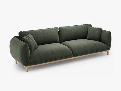 Ada četverosjedna sofa