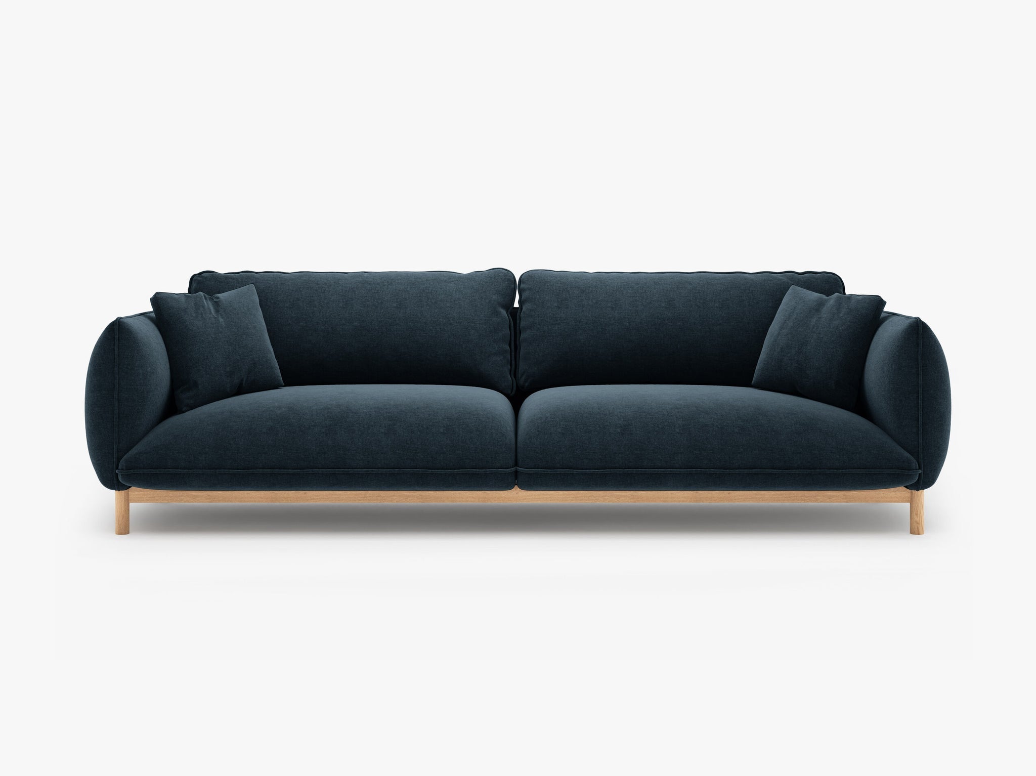 Ada četverosjedna sofa