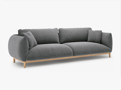 Ada četverosjedna sofa