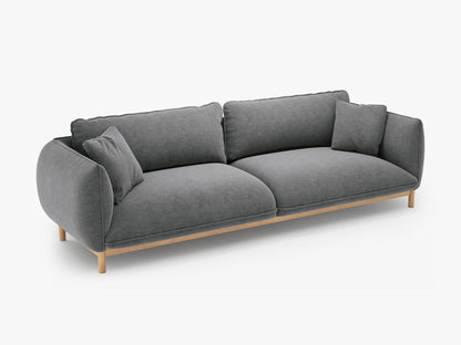 Ada četverosjedna sofa