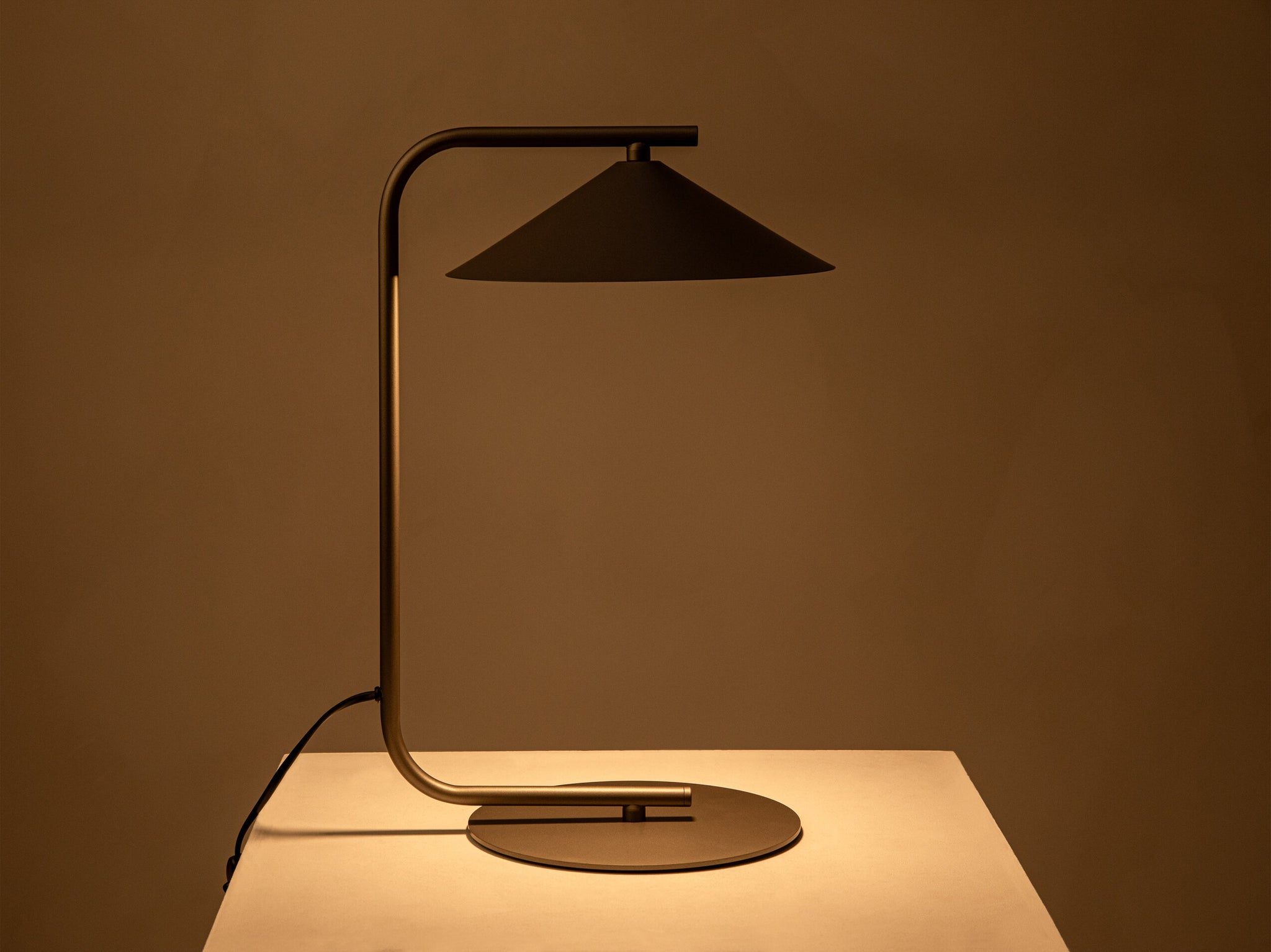 Nocte stolna lampa