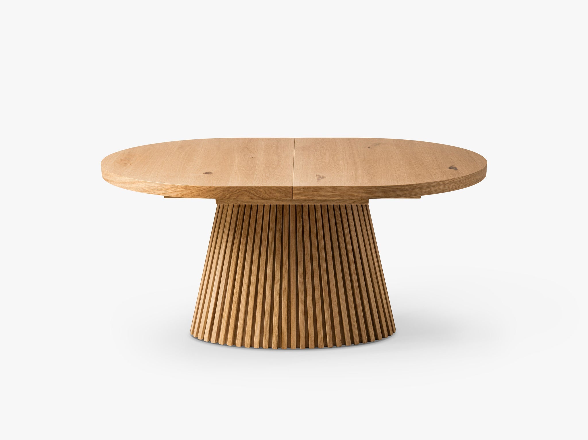 Portmany blagovaonski stol na razvlačenje