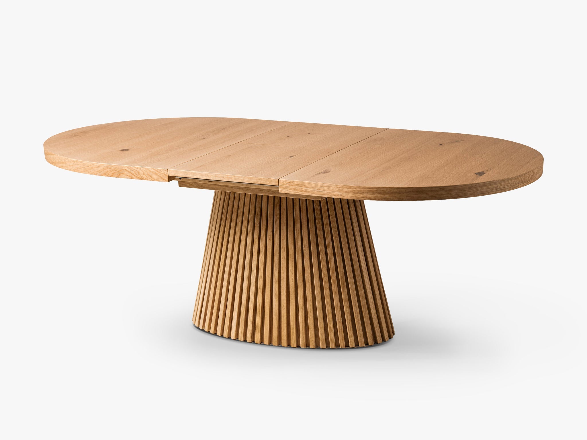 Portmany blagovaonski stol na razvlačenje