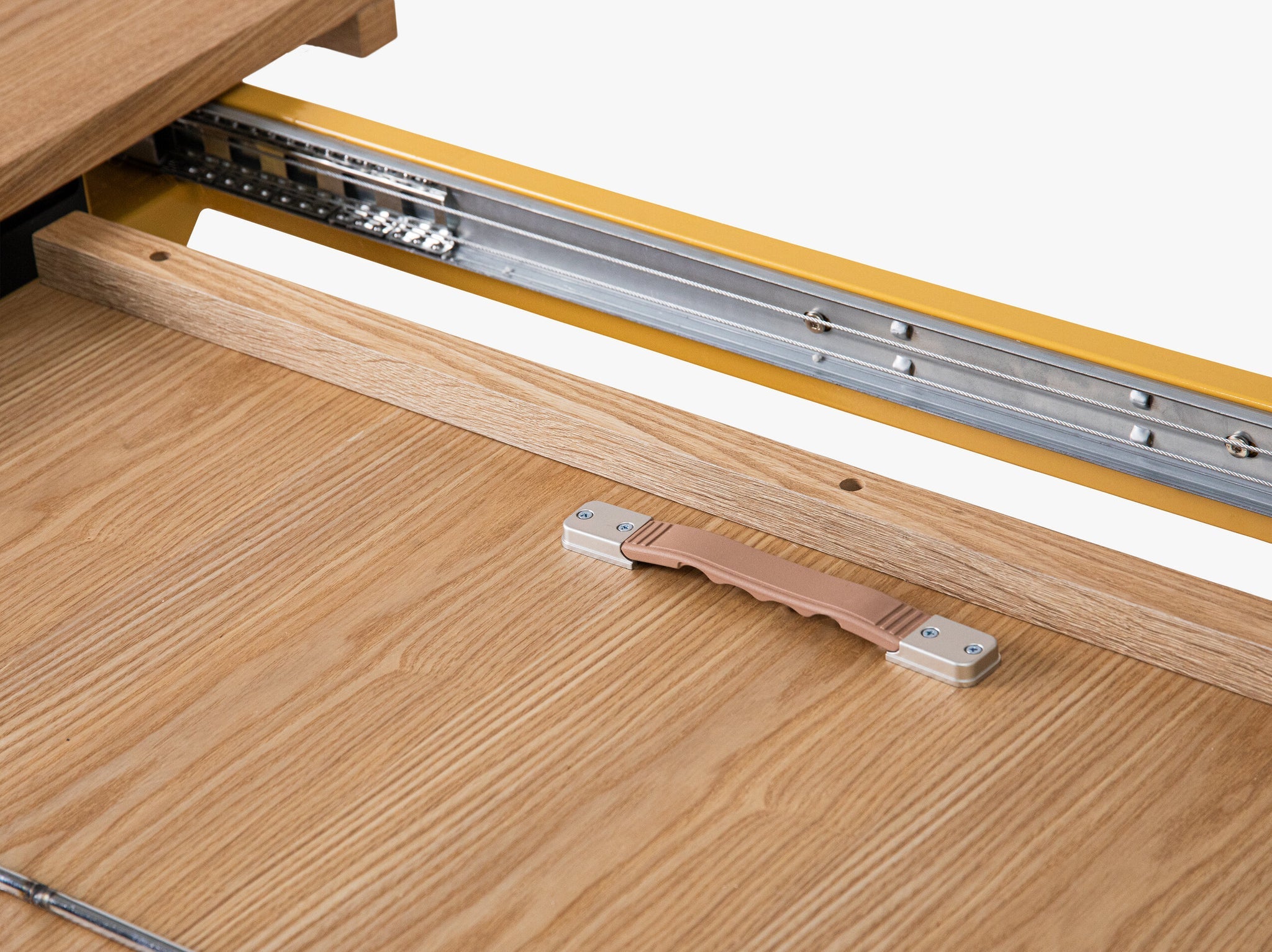 Mana proširivi blagovaonski stol