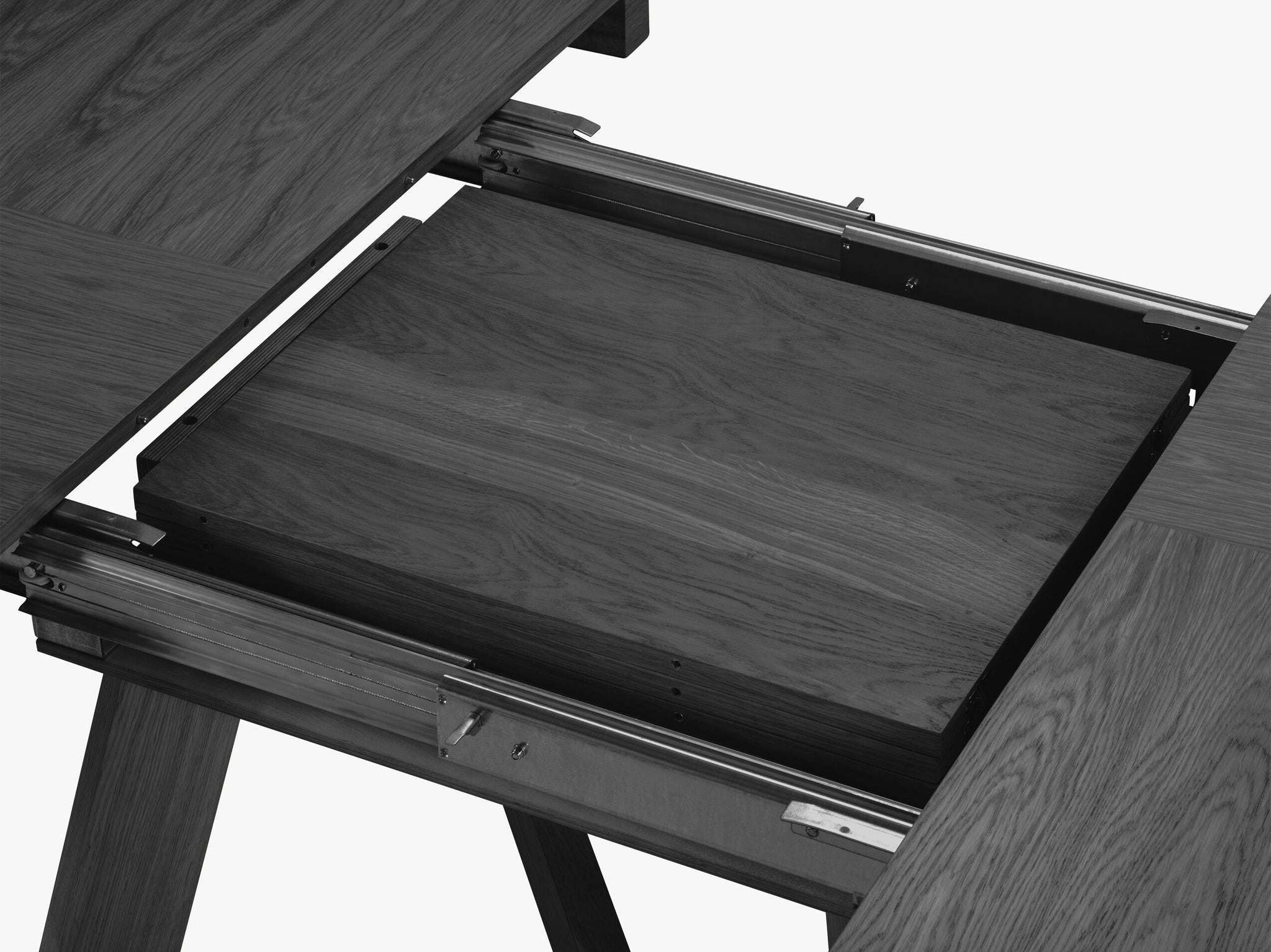 Dustin blagovaonski stol na razvlačenje